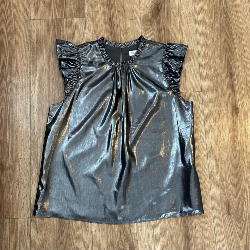 Willa Story Metallic Top